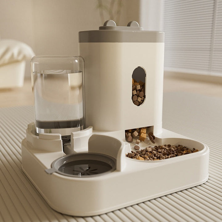 Revolutionize Your Pet Care with Our Automatic Feeder Water Bowl Combo